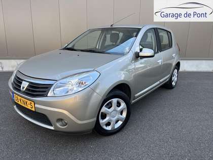 Dacia Sandero 1.2 Lauréate, airco, elektrische ramen, nieuwe apk