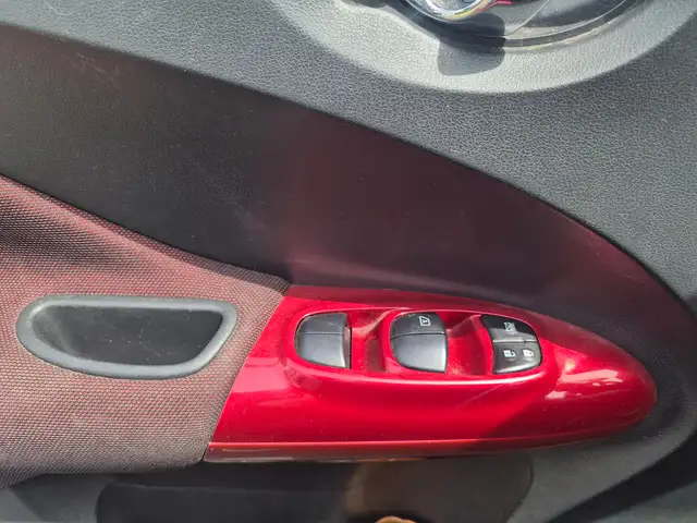 Nissan Juke view 27