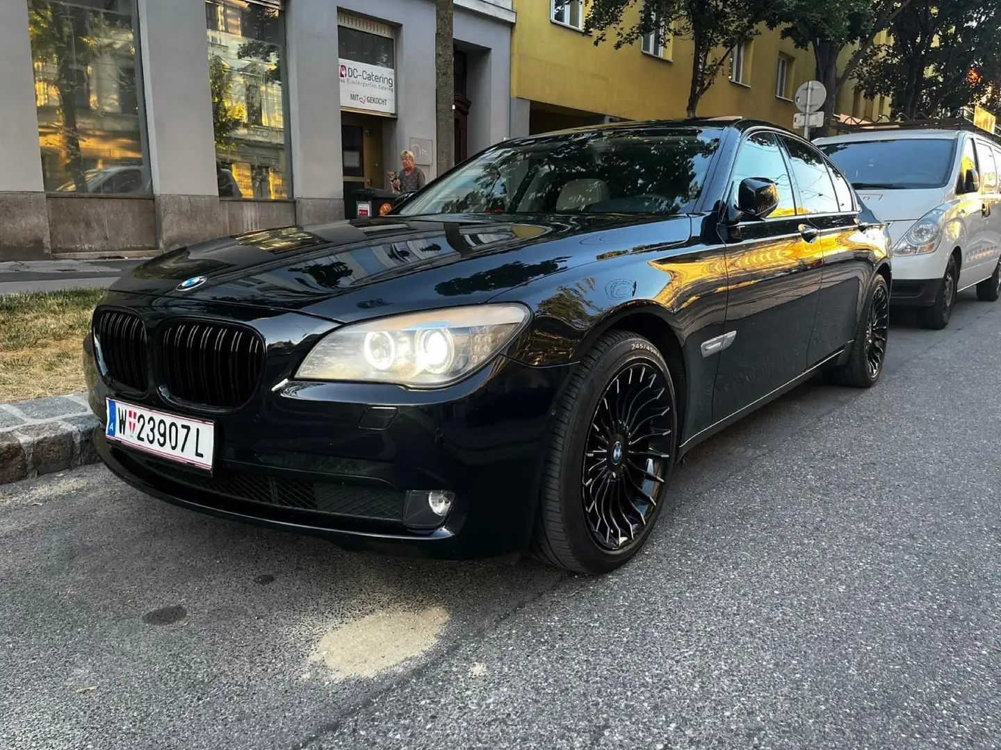 BMW 730 730d Aut. Negru - 1