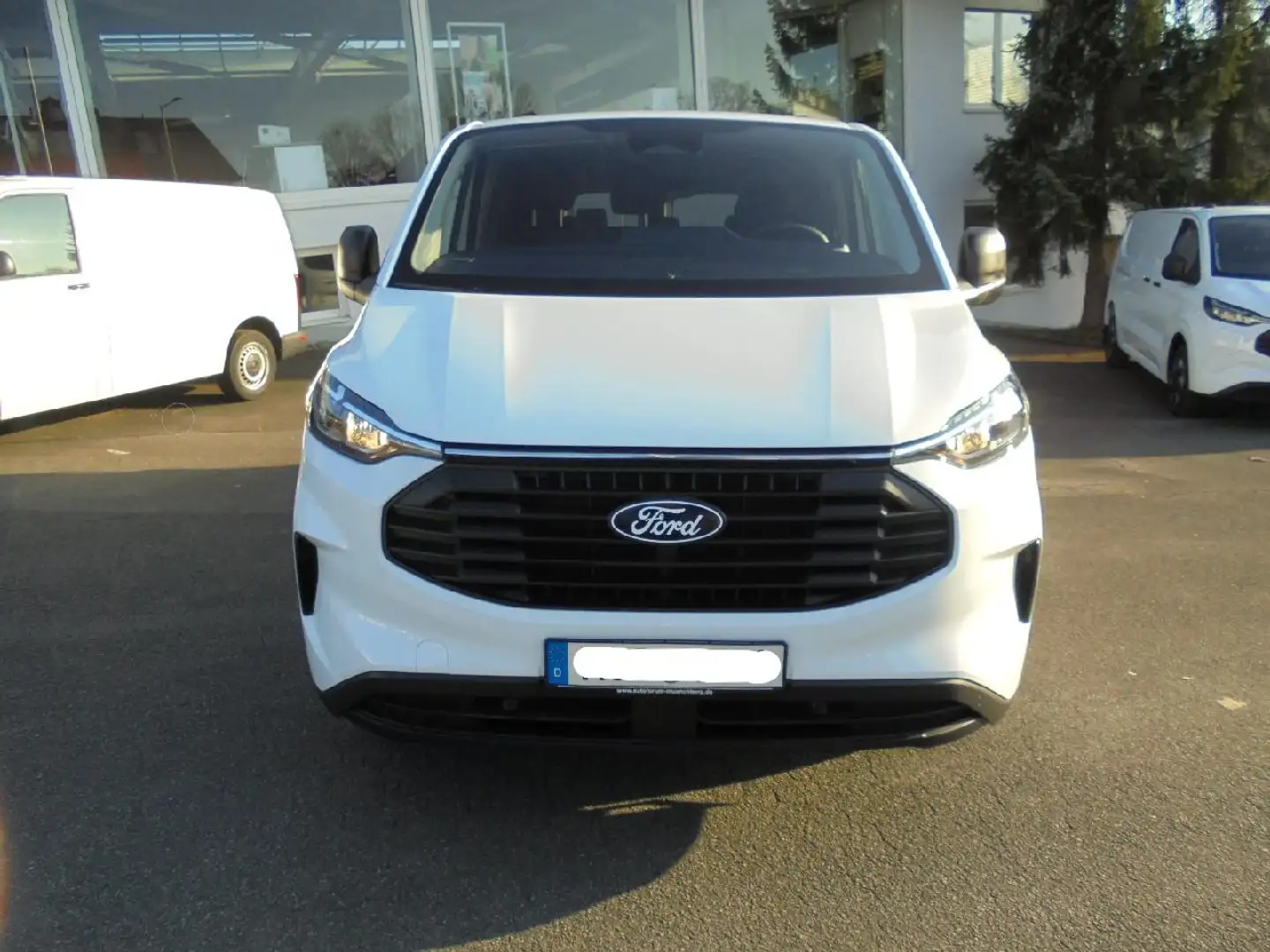 Ford Transit Custom 320 L1 FWD Trend Weiß - 2