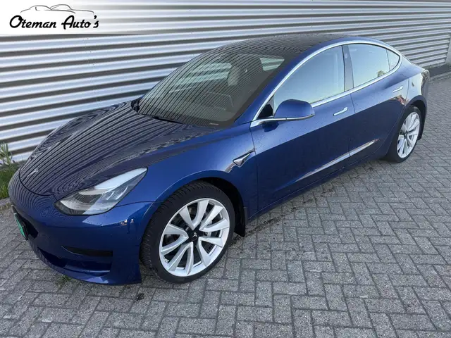 Tesla Model 3 Standard RWD Plus 60 kWh