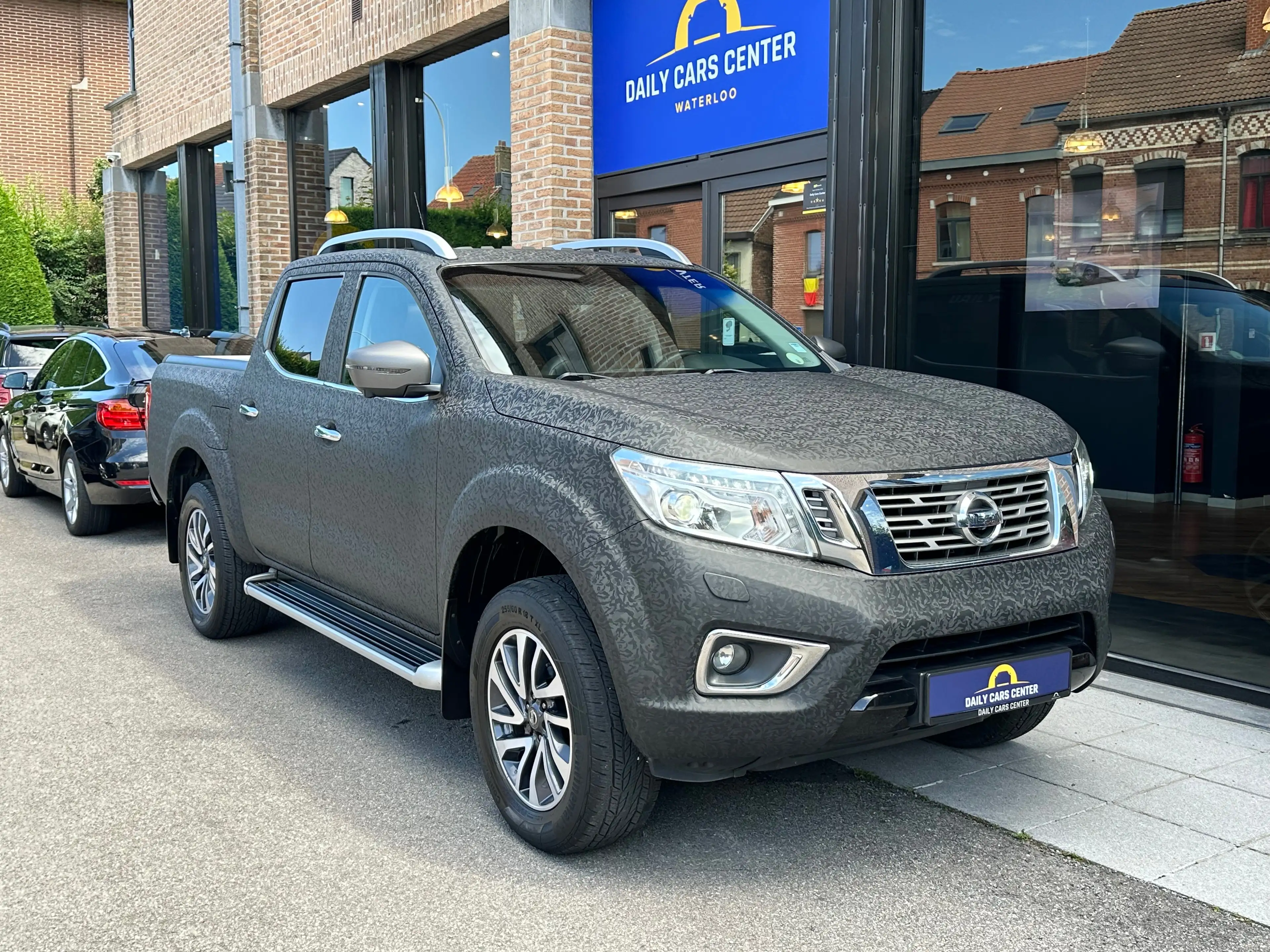 Nissan Navara 2.3 dci double C/ 4WD I Cuir I Led I Navi I Cam 360 I Toit Ouvrant — photo 13