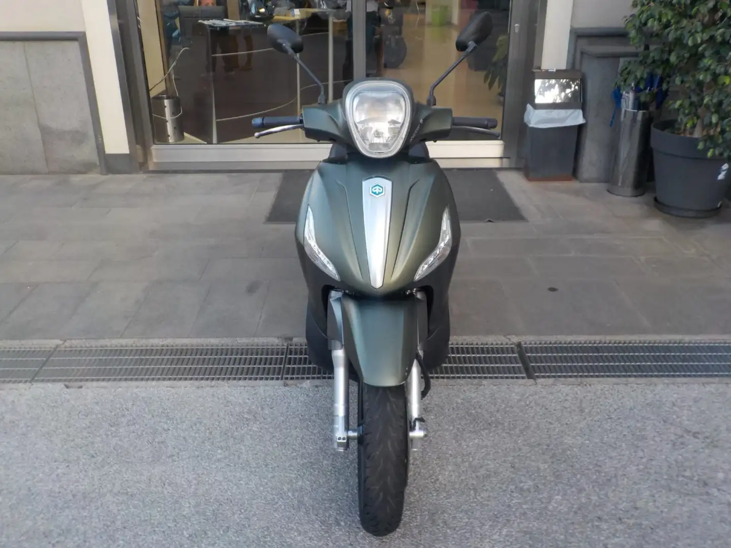 Piaggio Beverly 300 S Anno 2019 Vert - 1