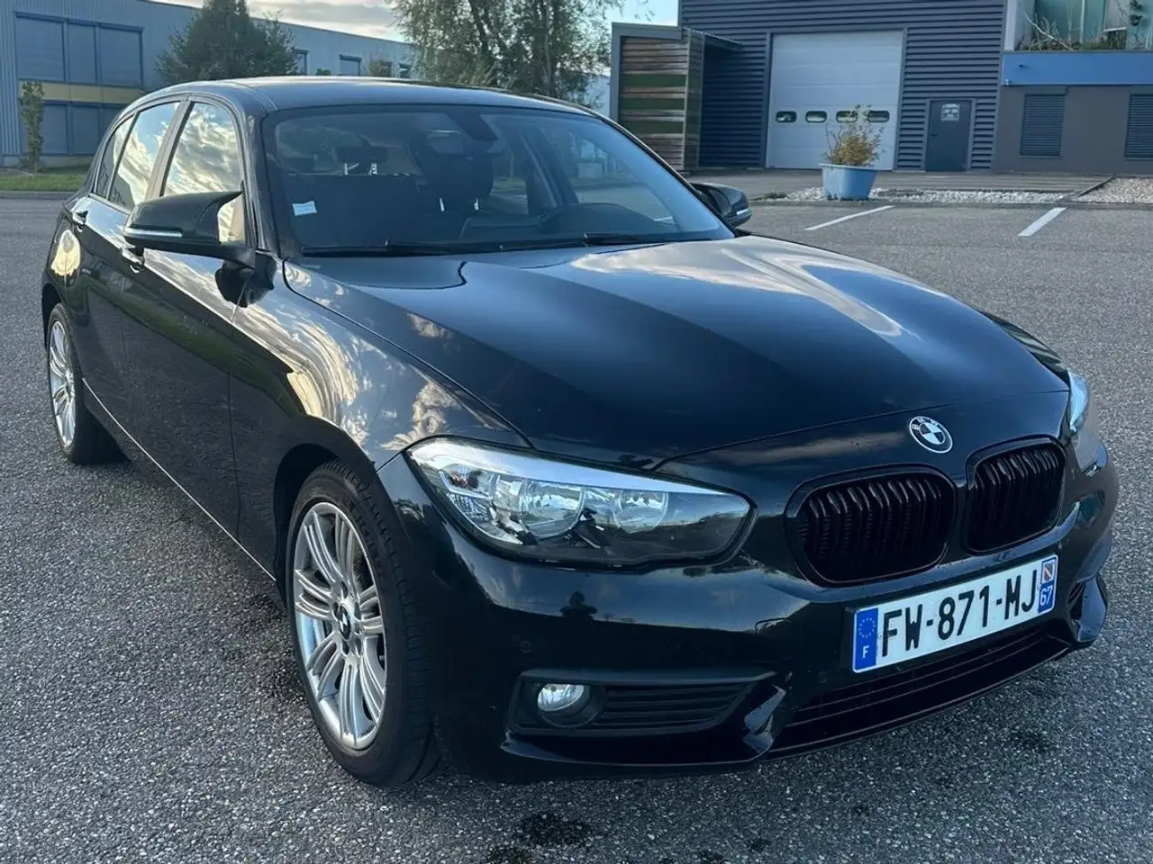 BMW 118