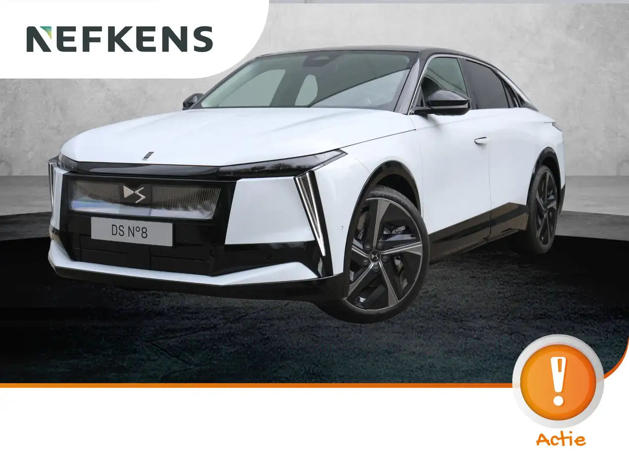 DS Automobiles N°8