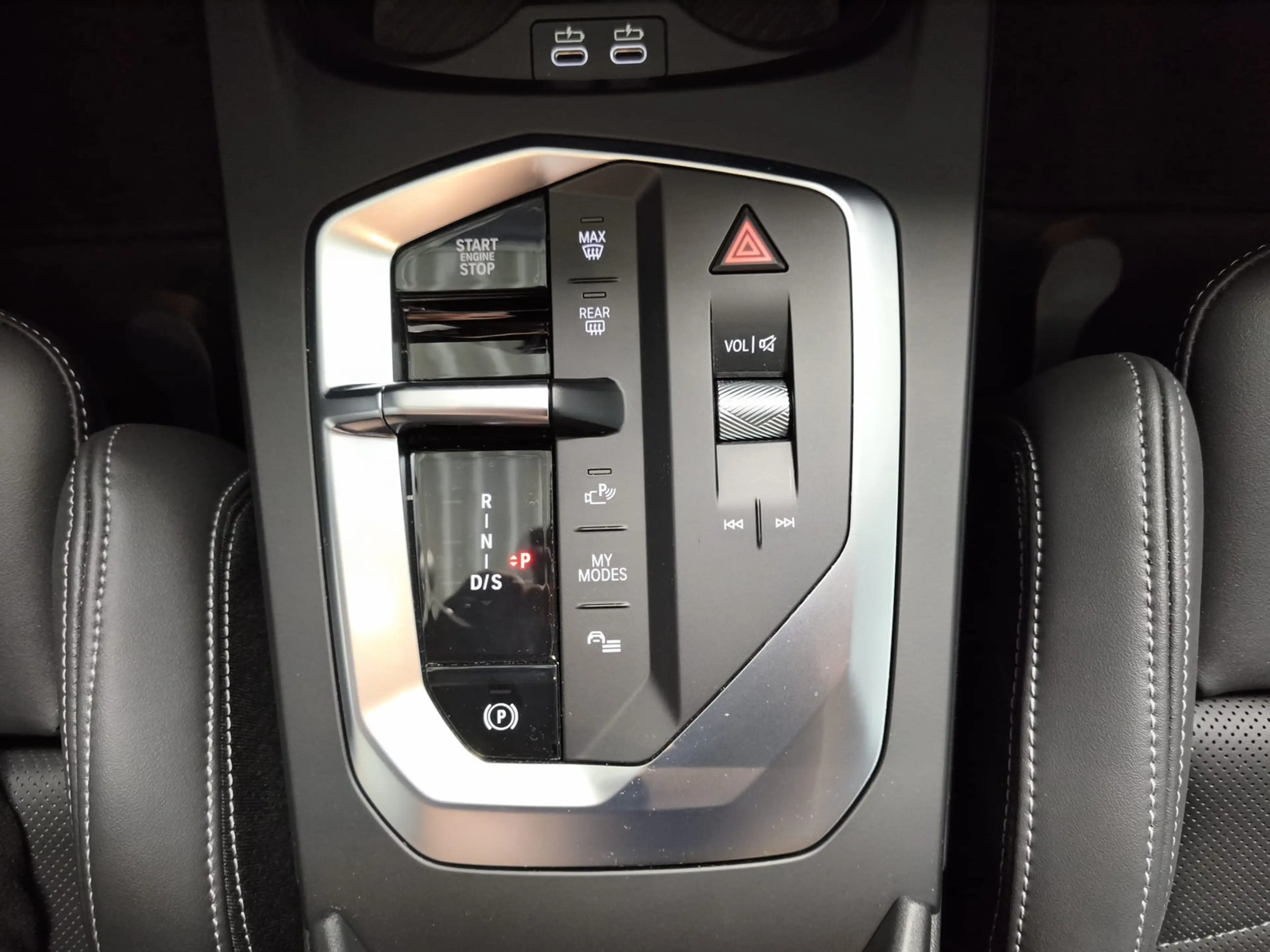 BMW 120 i M Sport Dr.As+/19" — photo 12