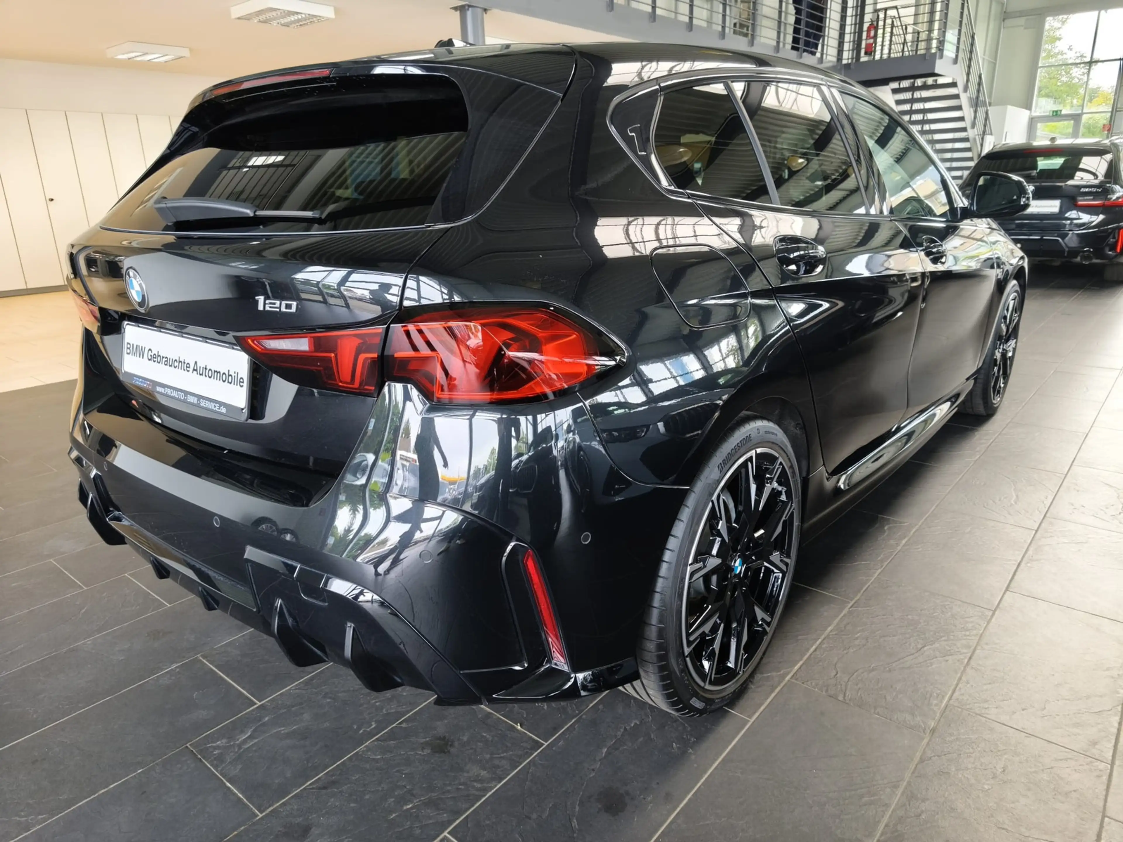 BMW 120 i M Sport Dr.As+/19" — photo 7