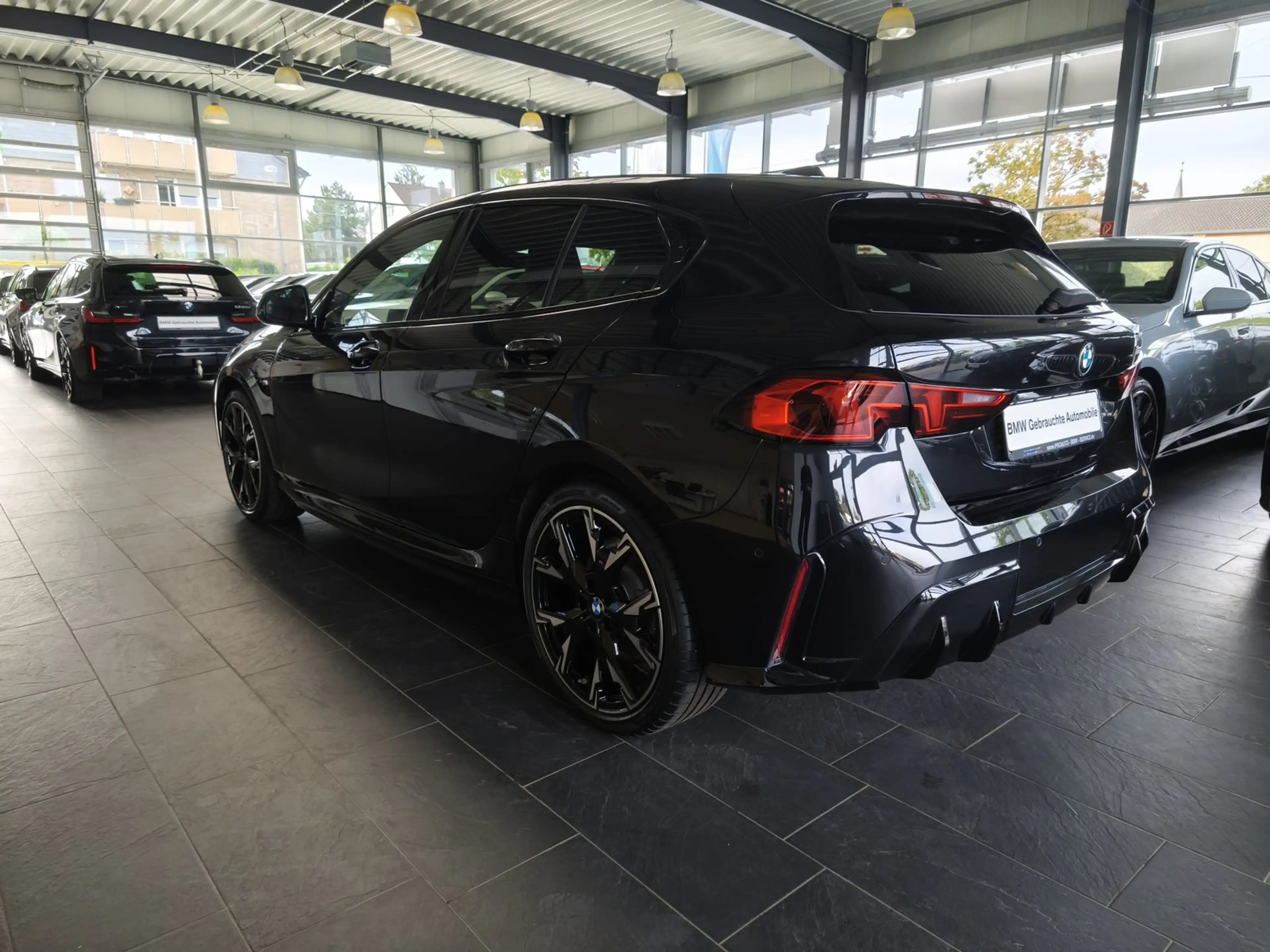BMW 120 i M Sport Dr.As+/19" — photo 4