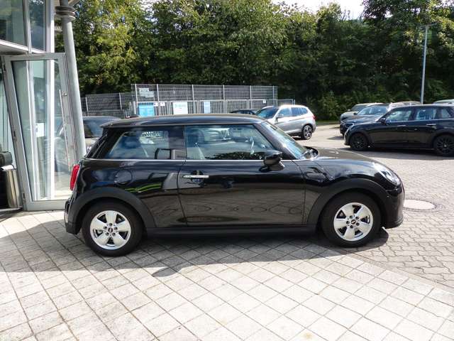 MINI One One Classic Trim, Navigation, Apple CP, Tempomat