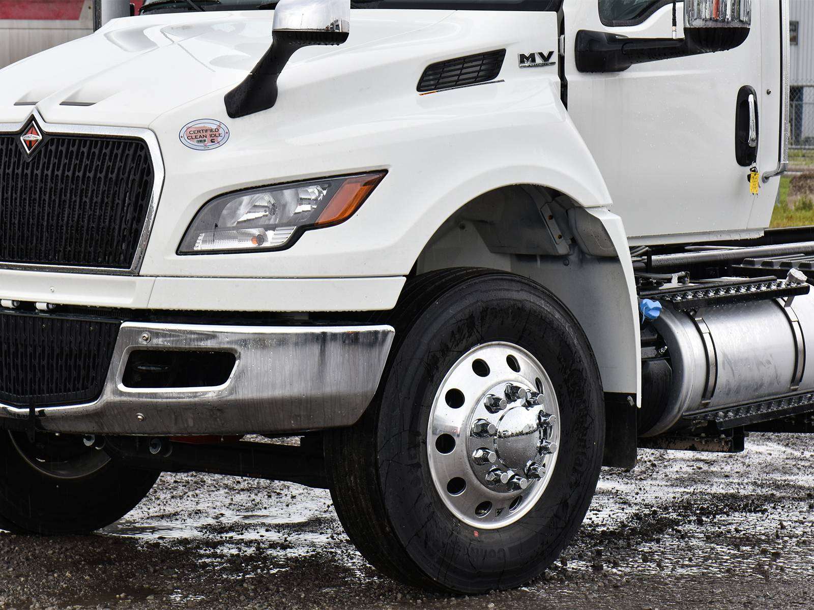 2027 International MV607