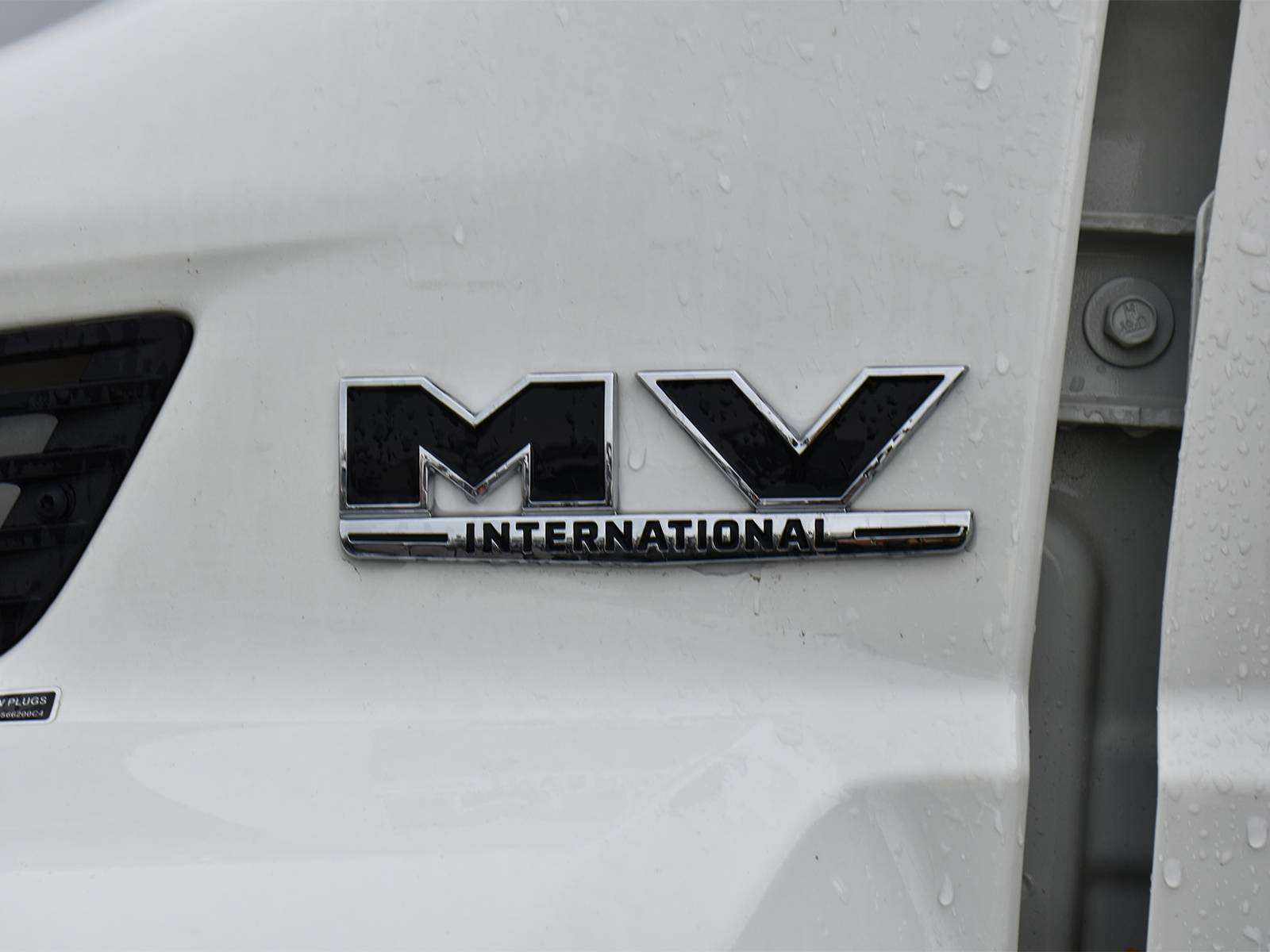 2027 International MV607