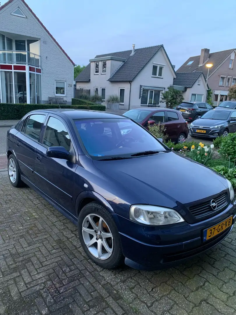 Opel Astra 1.6 Blauw - 1