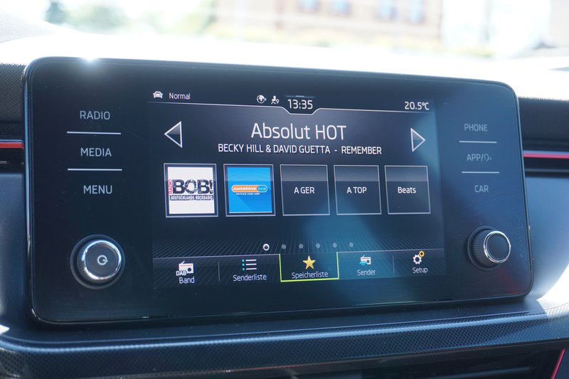 Skoda Scala 1.0 TSI Monte Carlo DSG LED Kamera DAB PDC — photo 13