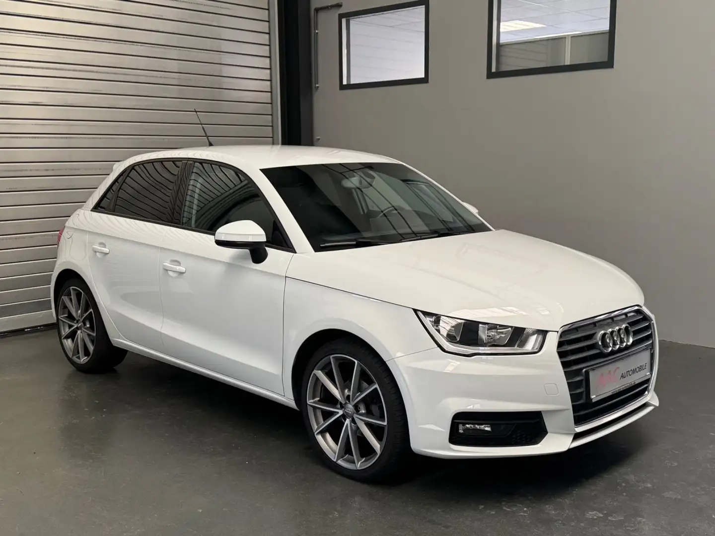 Audi A1 Sportback sport/1. Hand/Tempomat/PDC Weiß - 1