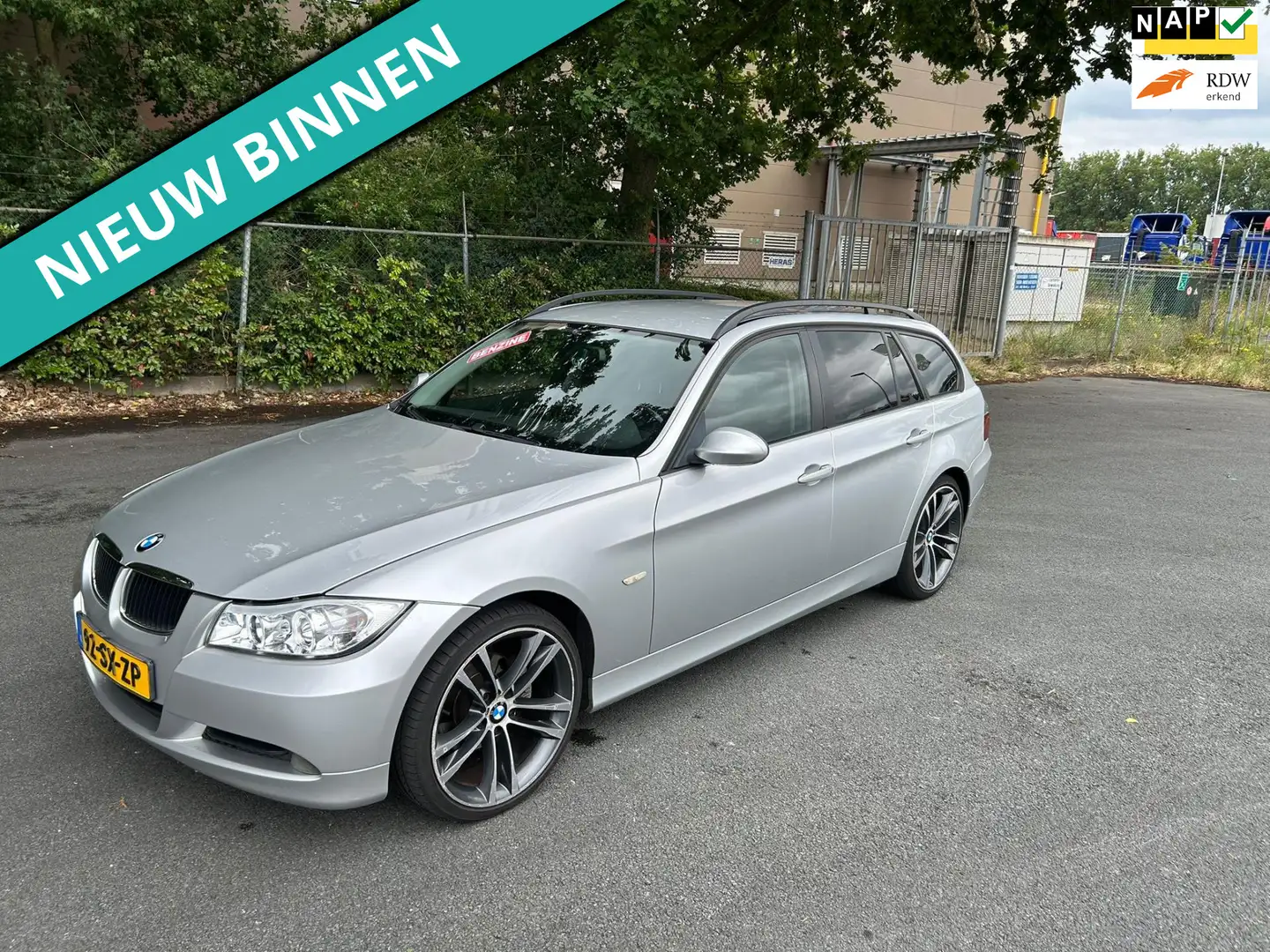 BMW 320 3-serie Touring 320i High Executive LEUKE AUTO RIJ Grijs - 1