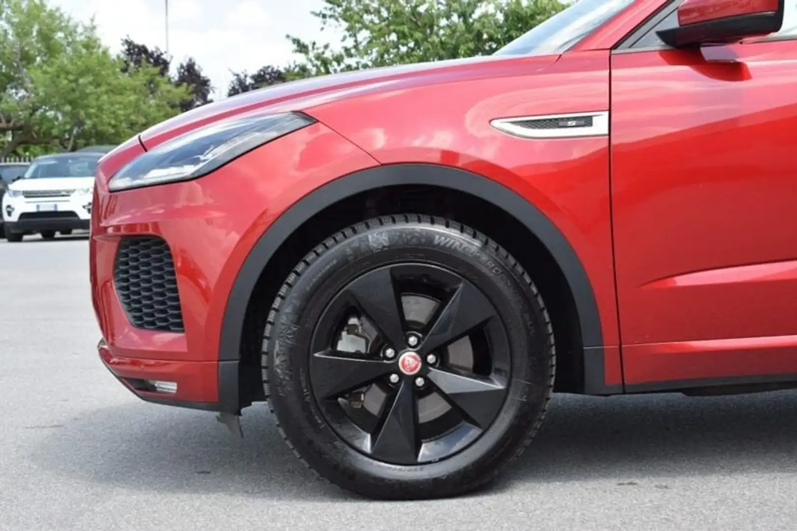 Jaguar E-Pace 2.0D 180 CV AWD aut. R-Dynamic S Rosso - 2