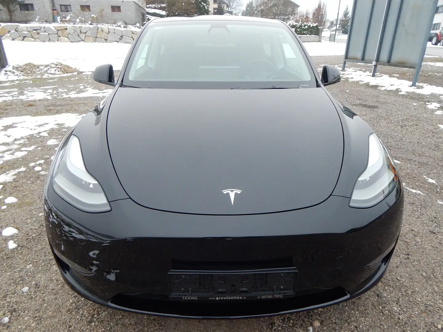 Tesla Model Y Model Y AWD 77kWh Performance, Long Range Schwarz - 2