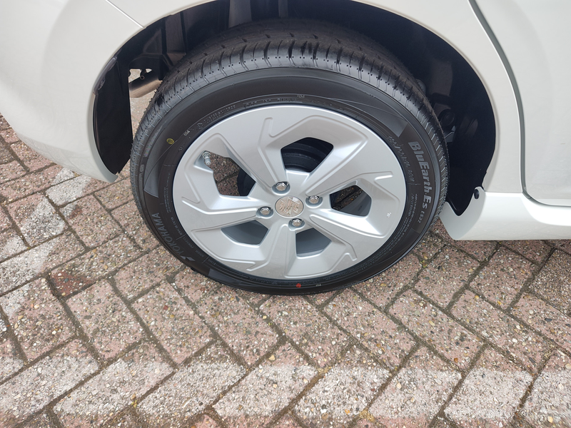 Suzuki Swift 1.2 SELECT SMART HYBRID Direct Leverbaar | Tot 10 — photo 32