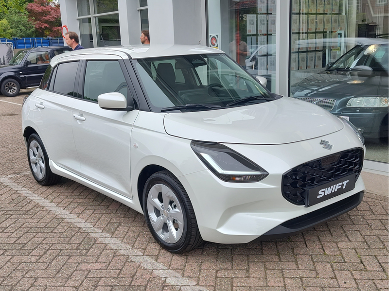 Suzuki Swift 1.2 SELECT SMART HYBRID Direct Leverbaar | Tot 10 — photo 8
