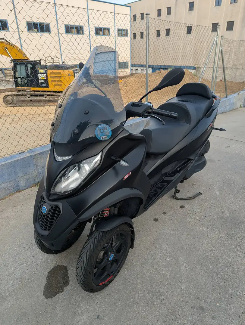 Piaggio MP3 350 ABS/ASR Negro - 1