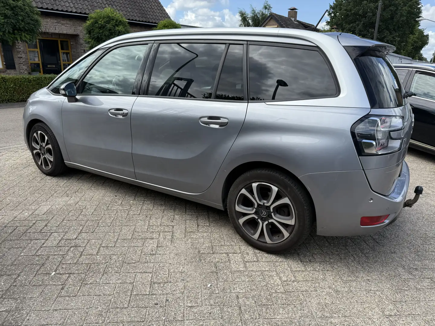 Citroen Grand C4 SpaceTourer PureTech Business 7 persoons Gris - 2