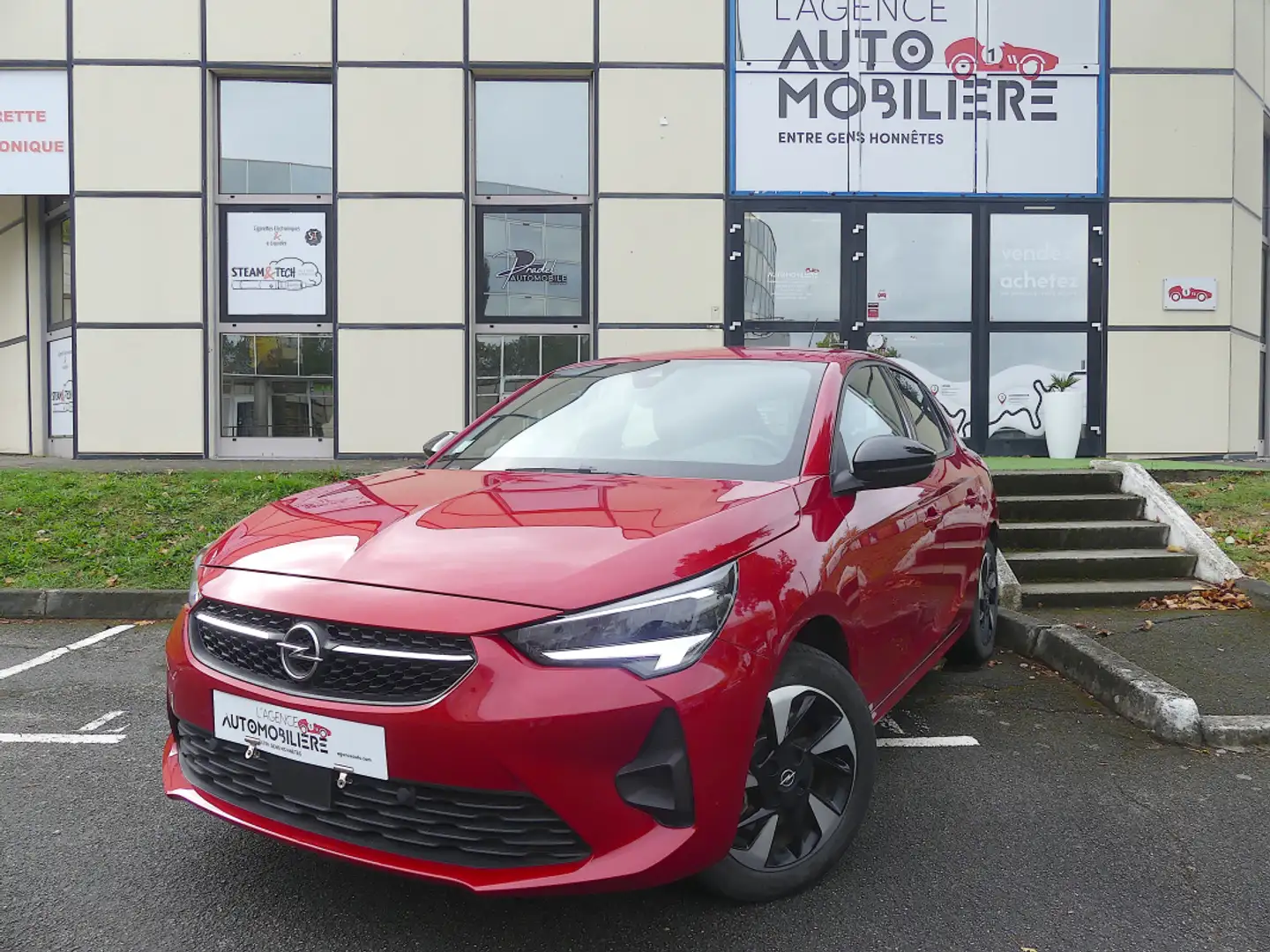 Opel VI 136 GS LINE 50 KWH Rouge - 1