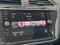 Volkswagen Tiguan 2.0 TSI 4Motion R-Line | Pano | Stoelverwarming | Zwart - thumbnail 18