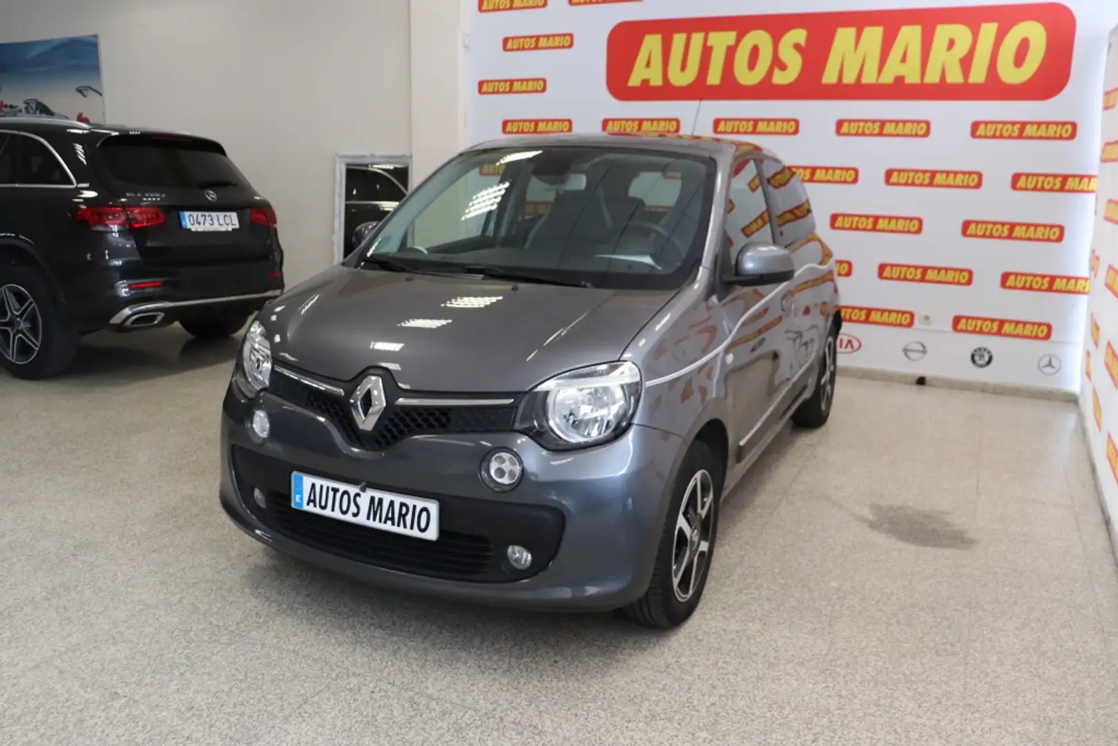 Renault Twingo TCe Energy S&S Limited 66kW Gris - 2