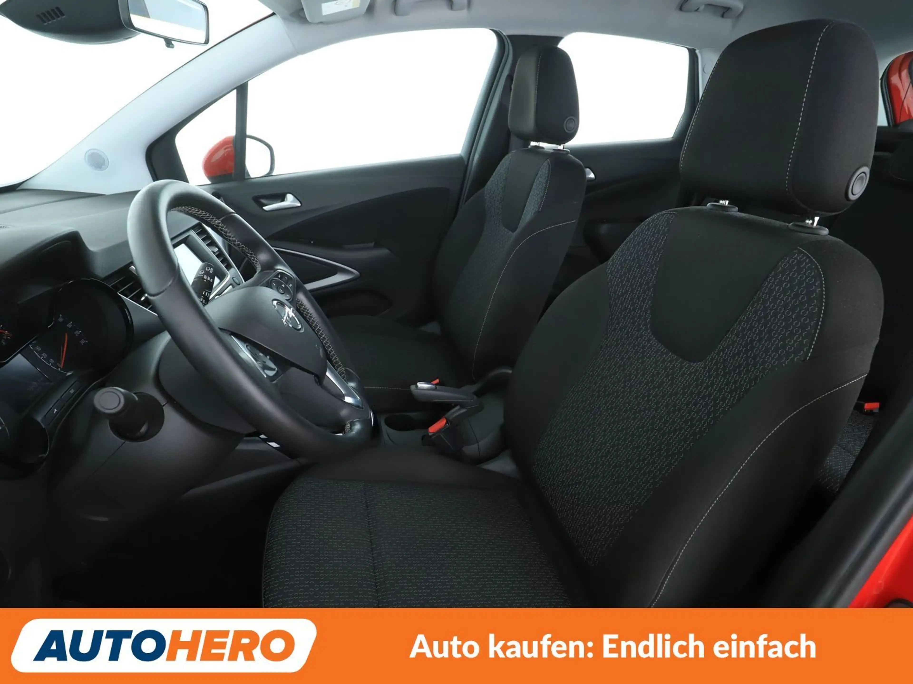 Opel Crossland X 1.2 Edition — photo 10