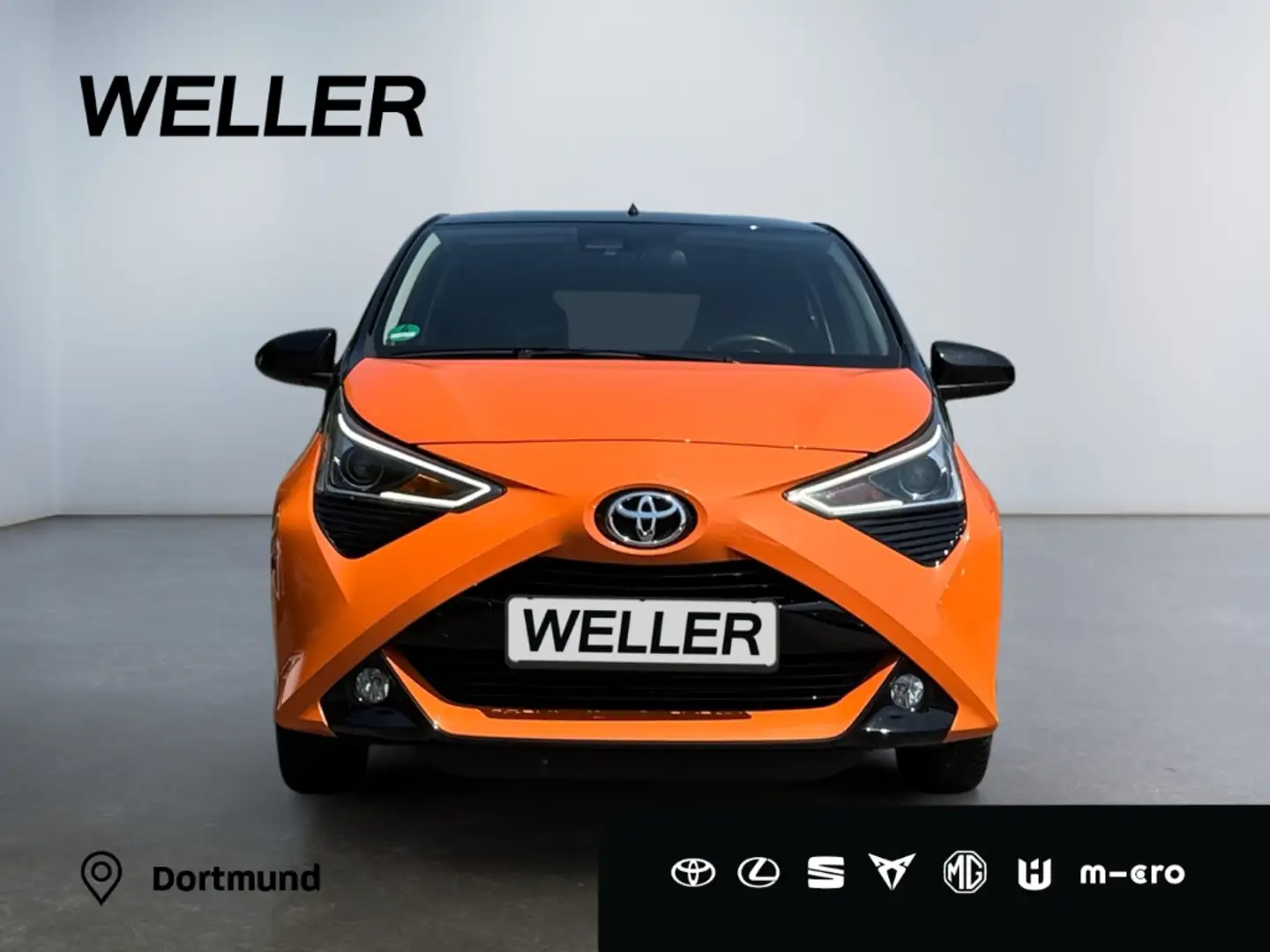 Toyota Aygo x-cite *CarPlay*Kamera*Spurhalte*Klima*LMF* Orange - 2