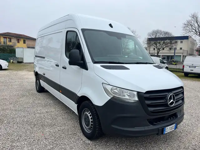 Mercedes-Benz Sprinter 311 CDI F39/33