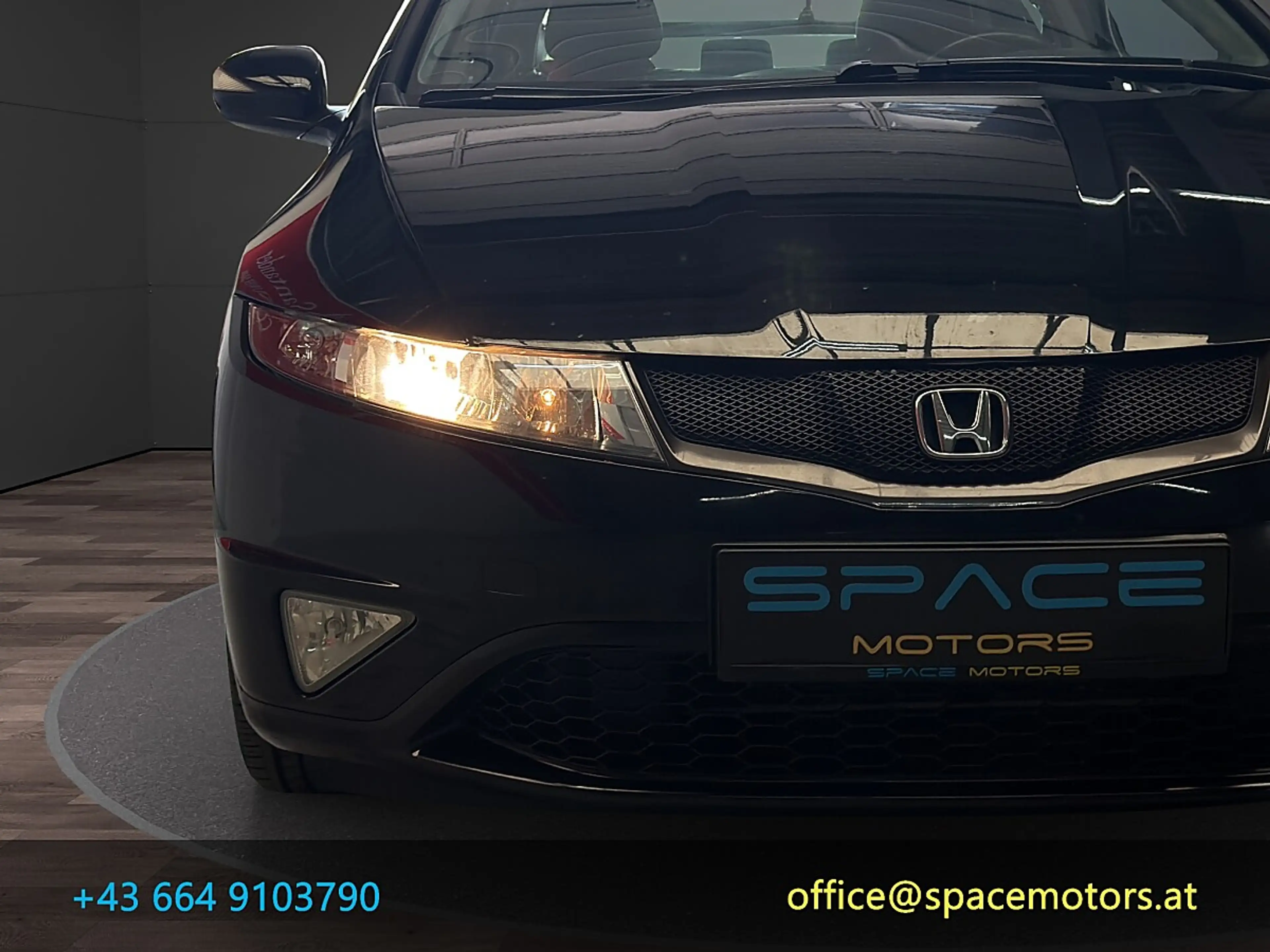 Honda Civic 1,4i Comfort — photo 4