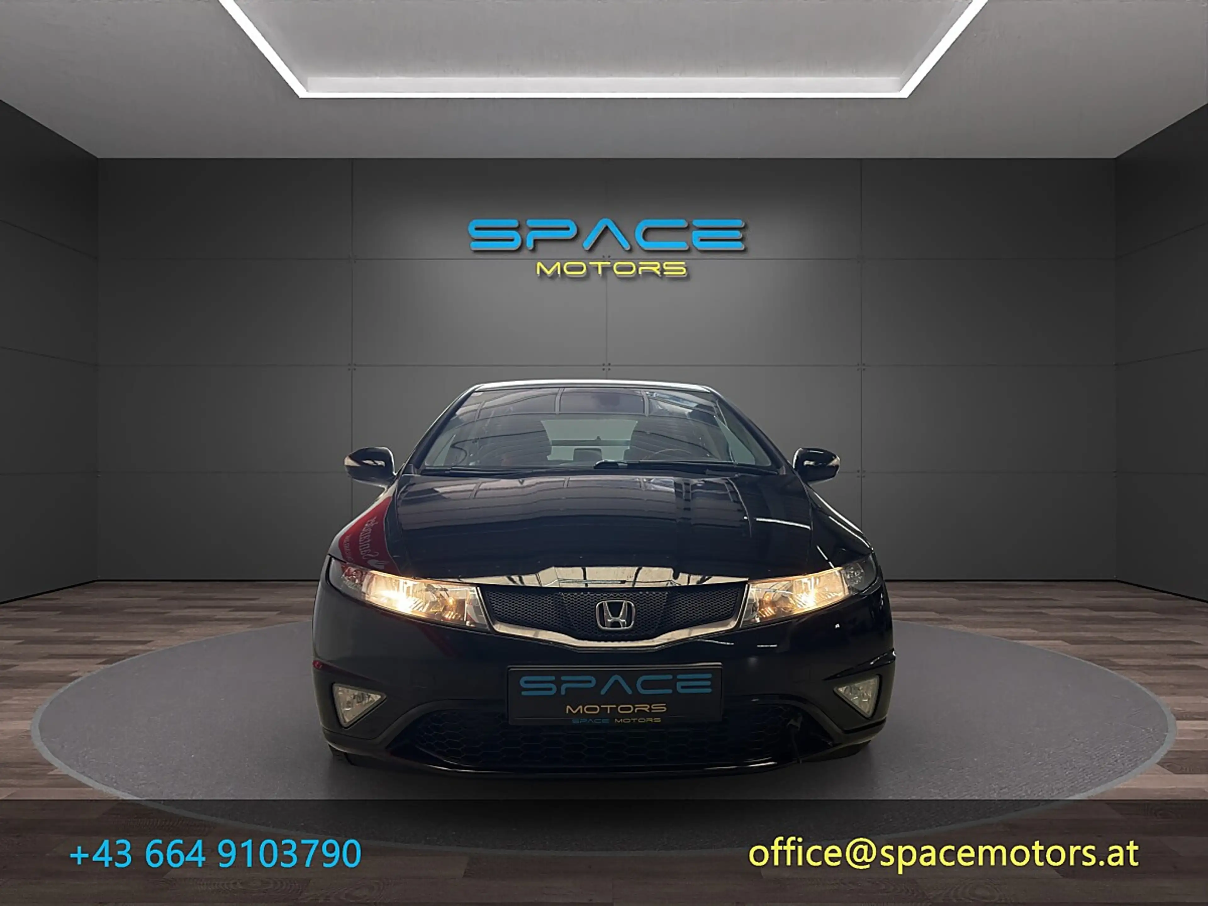 Honda Civic 1,4i Comfort — photo 2
