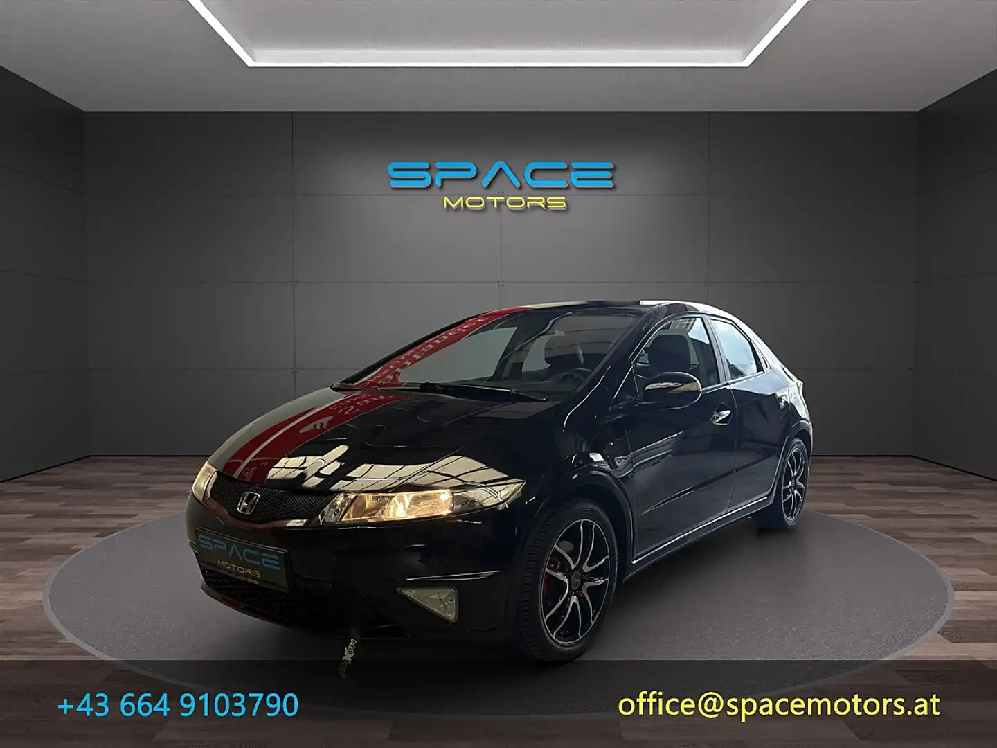 Honda Civic 1,4i Comfort Schwarz - 1