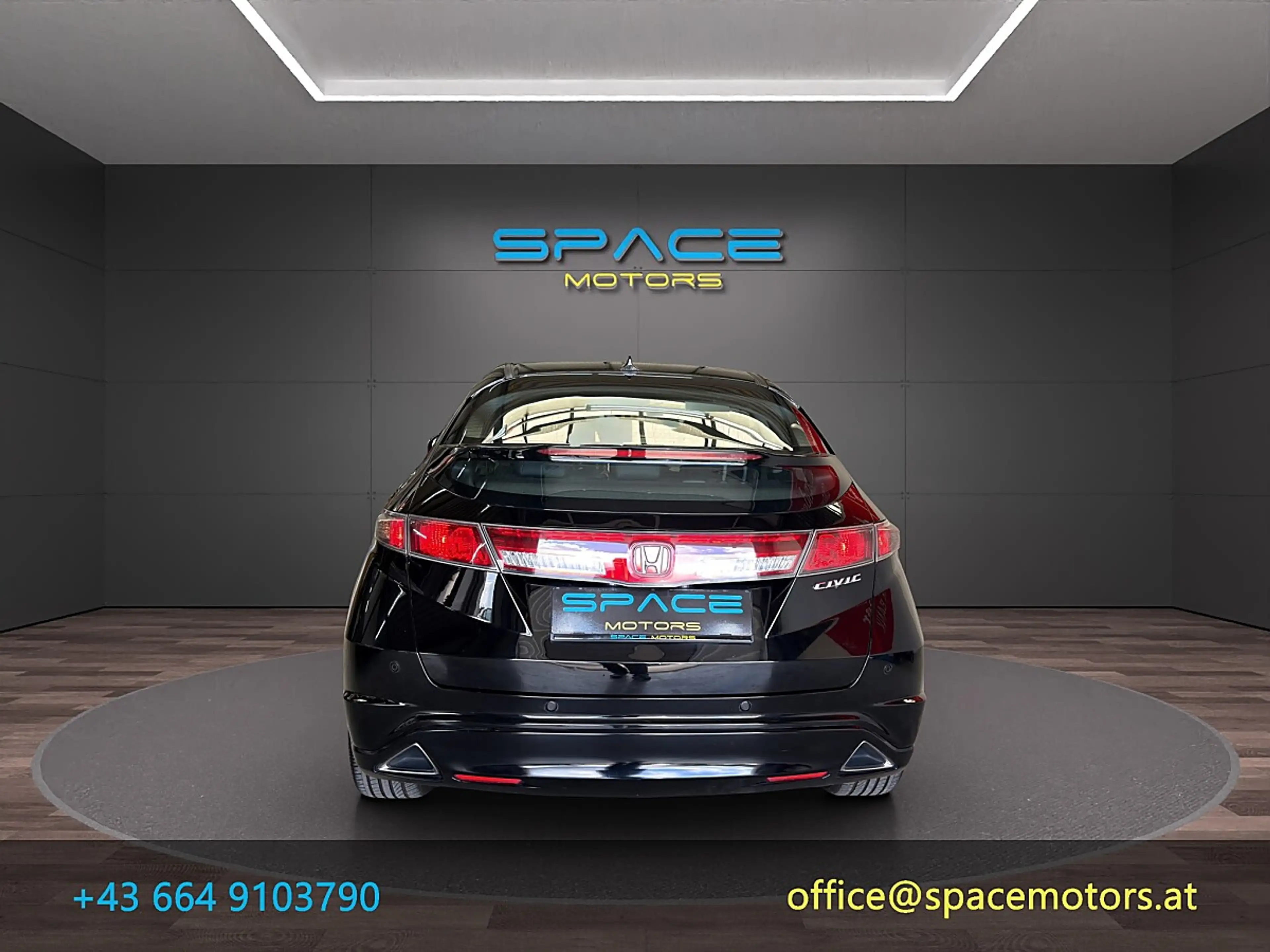 Honda Civic 1,4i Comfort — photo 7