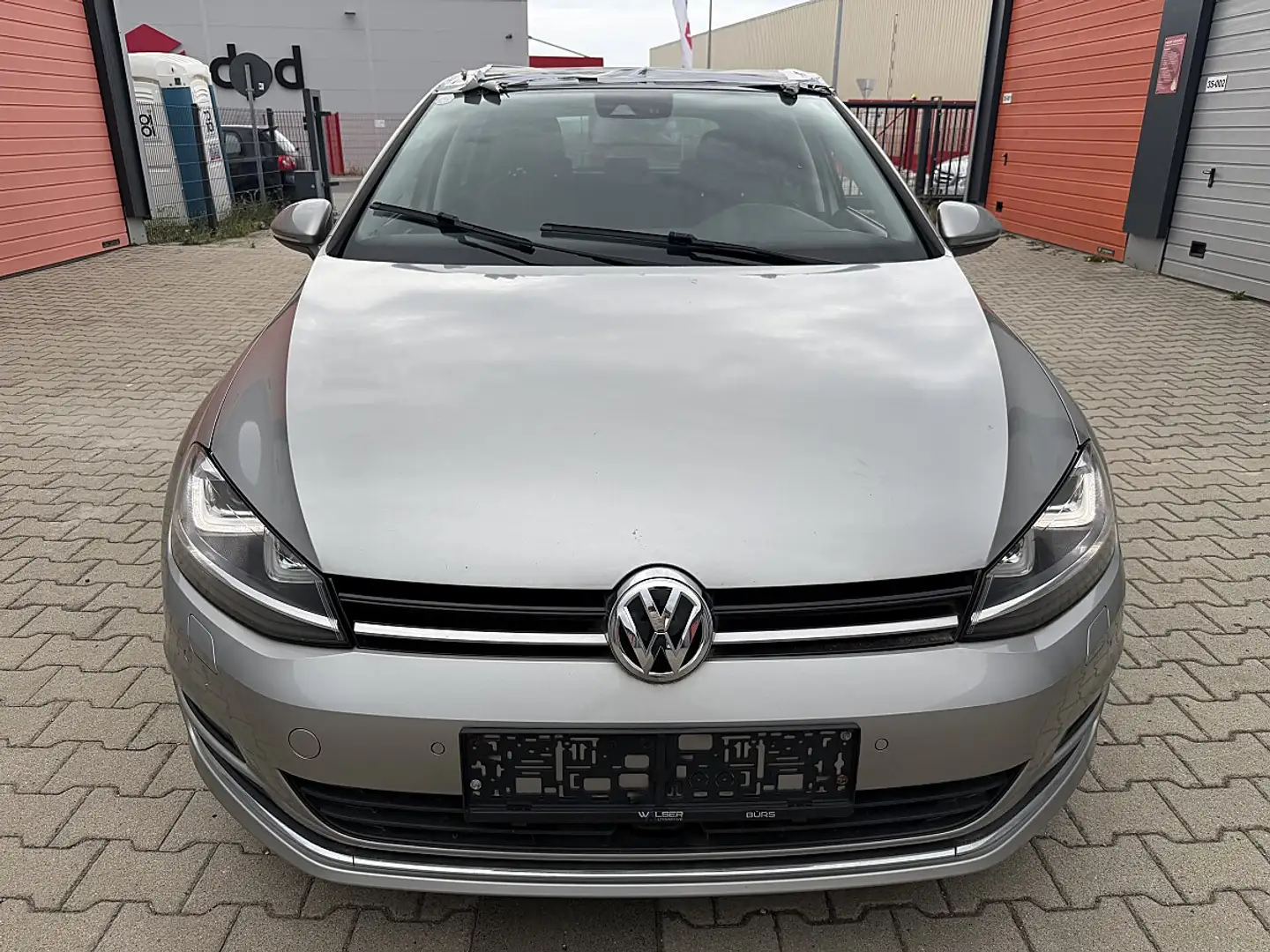 Volkswagen Golf Sky 2,0 BMT TDI DPF 4Motion Grau - 2