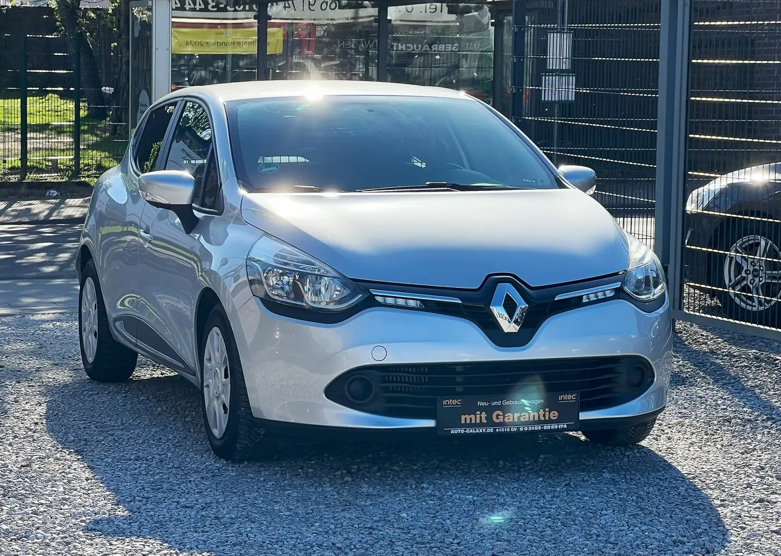 Renault Clio Cargo Extra*MwSt*1.Hand*Navi*PDC*USB*Bluetooth*Tem Grigio - 1