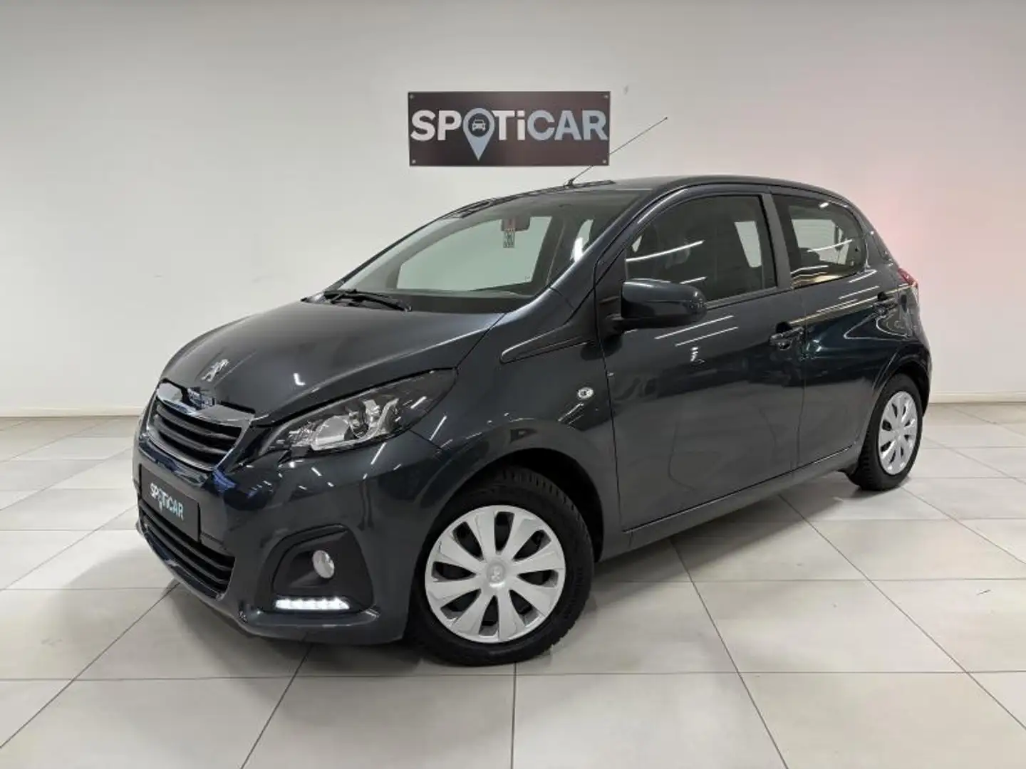 Peugeot 108 Active - AIRCO Grijs - 1