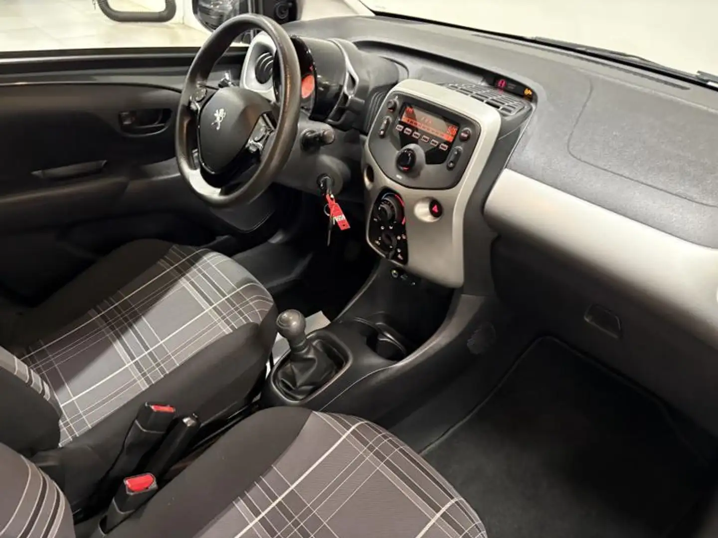 Peugeot 108 Active - AIRCO Grijs - 2