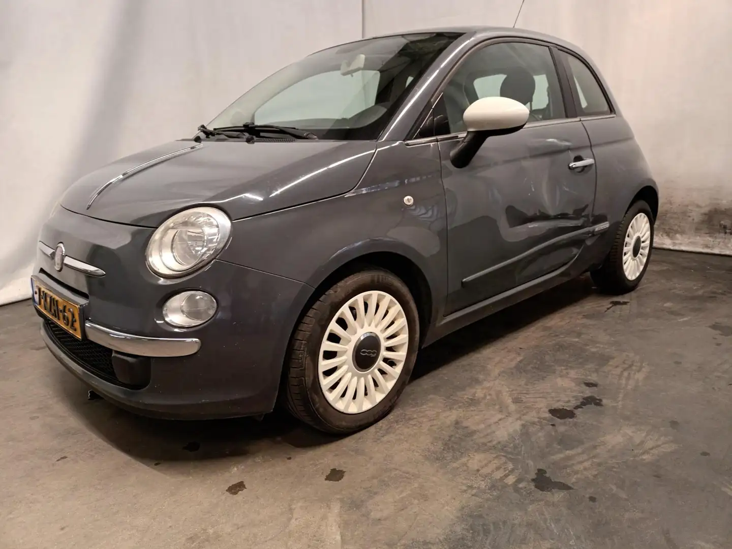 Fiat 500 0.9 TwinAir Lounge - Linker Zijschade Grijs - 2