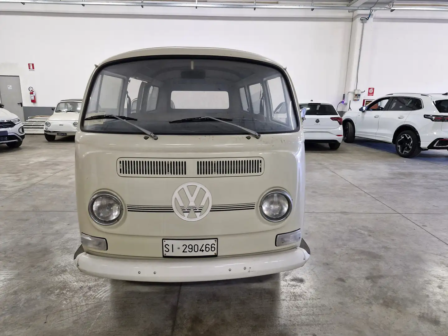 Volkswagen T2 Wit - 1