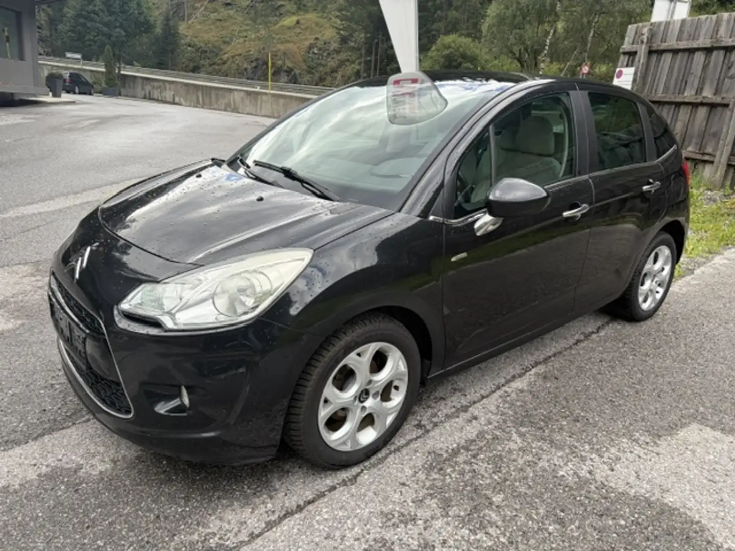 Citroen C3 C3 e-HDi 90 FAP Exclusive Schwarz - 1