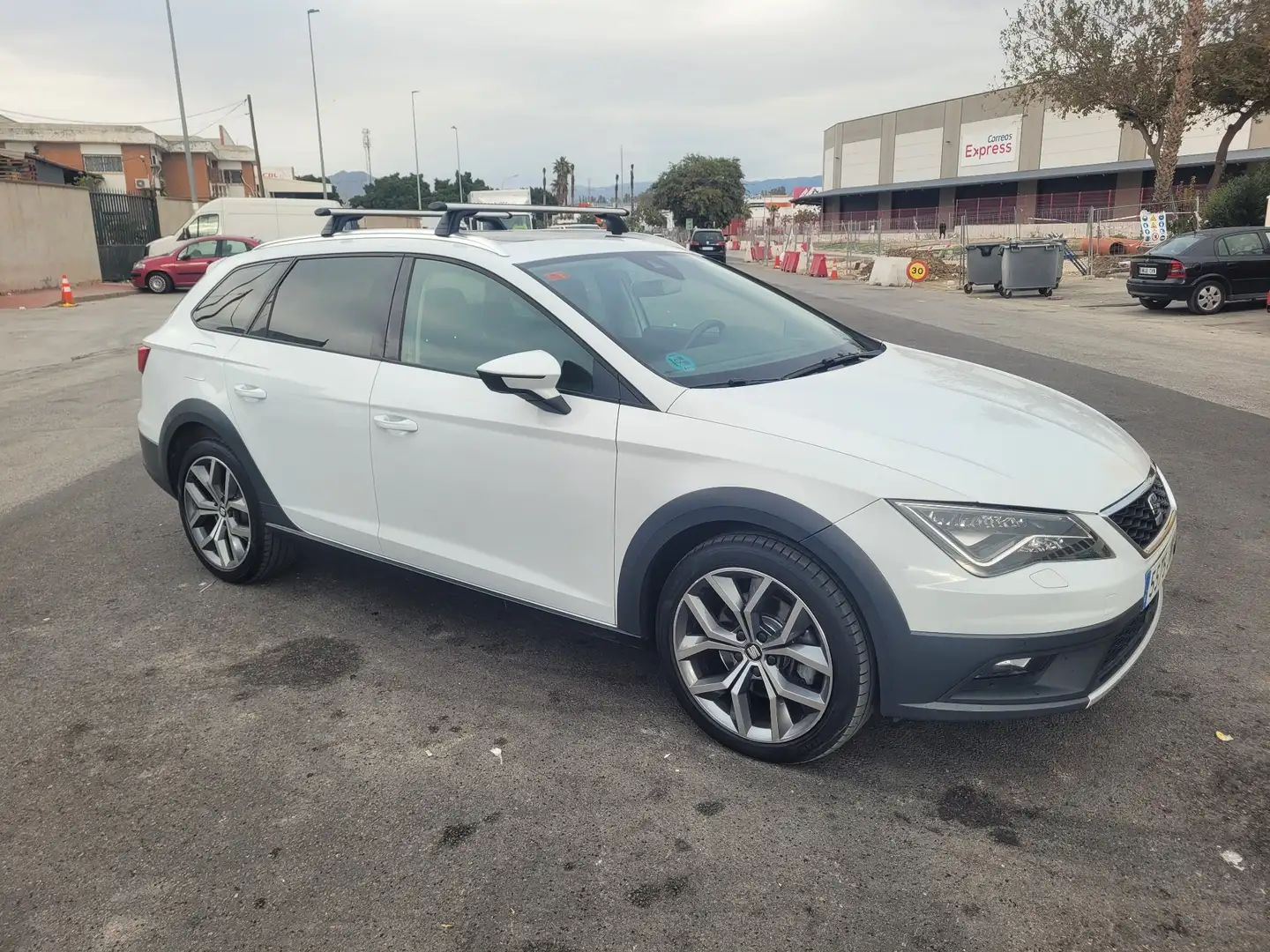 SEAT Leon León ST 2.0TDI CR S&S FR DSG 184 - 1