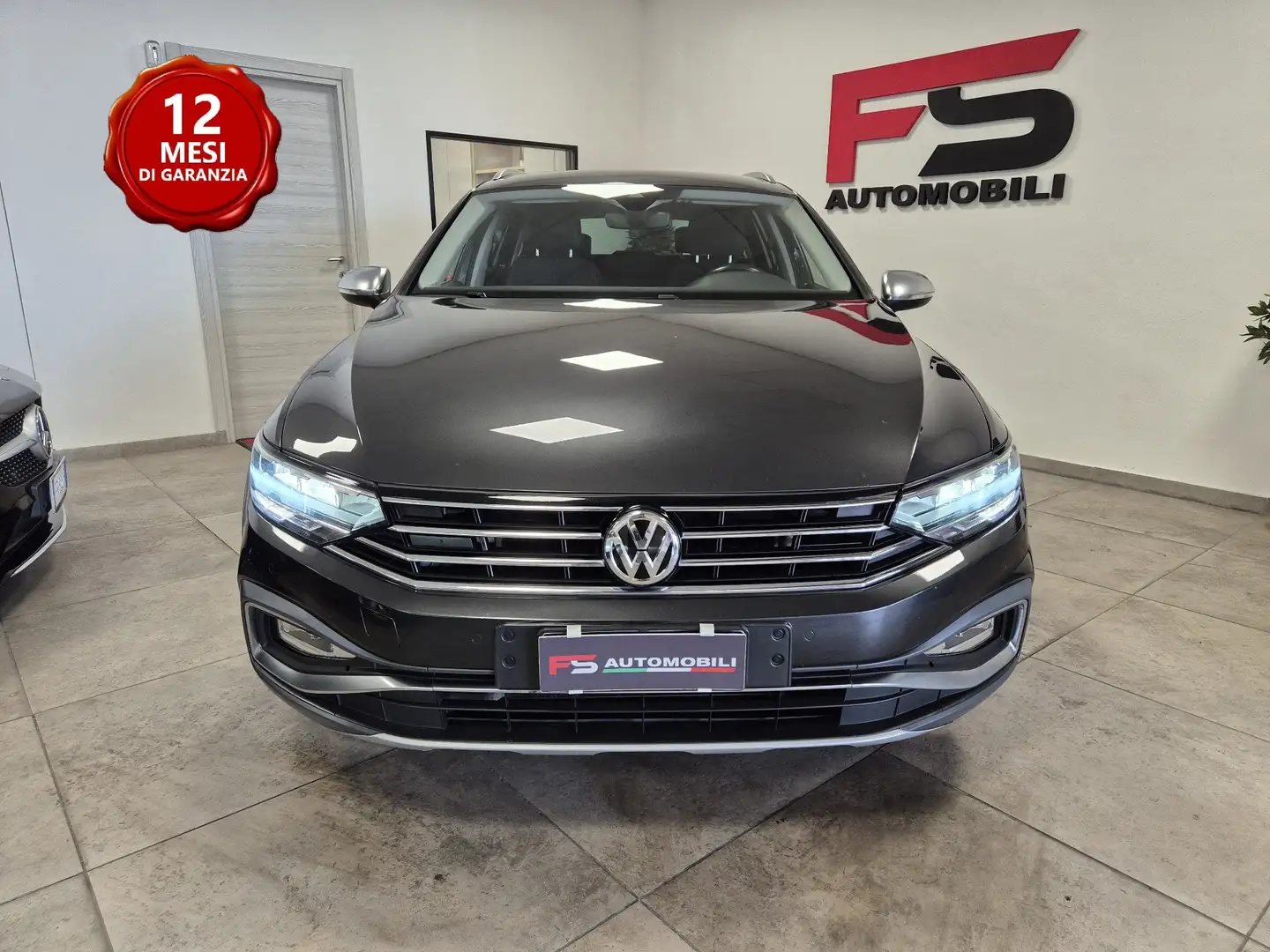 Volkswagen Passat Alltrack 2.0 tdi 4motion 190cv dsg Grigio - 2