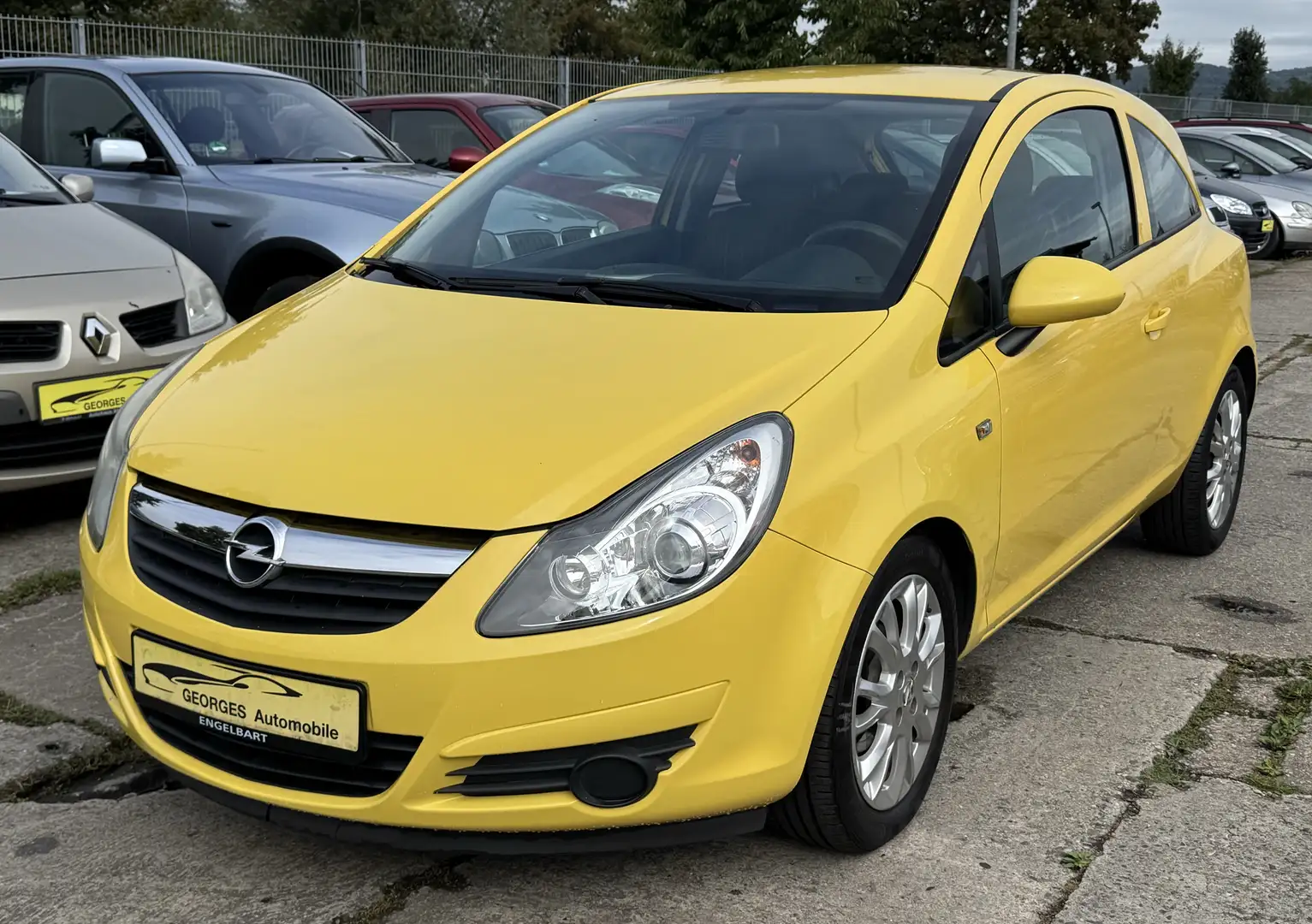 Opel Corsa Corsa 3-Türer 1.2 16V Innovation Gelb - 1