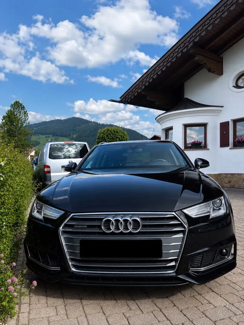 Audi A4 Avant 2,0 TDI quattro Design S-tronic - 1