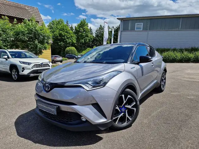 Toyota C-HR Hybrid Style