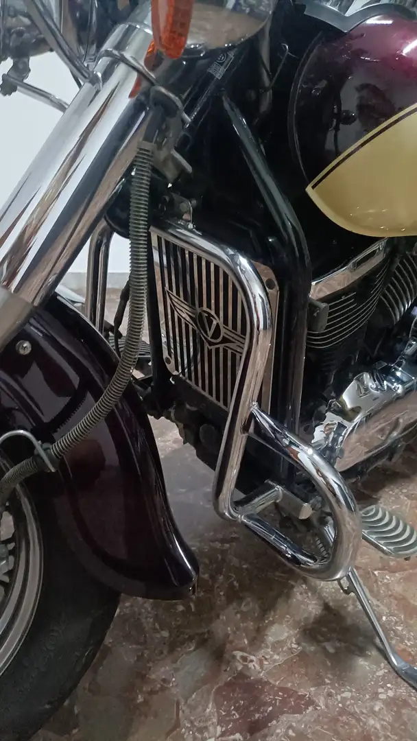 Kawasaki VN 800 Rosso - 2