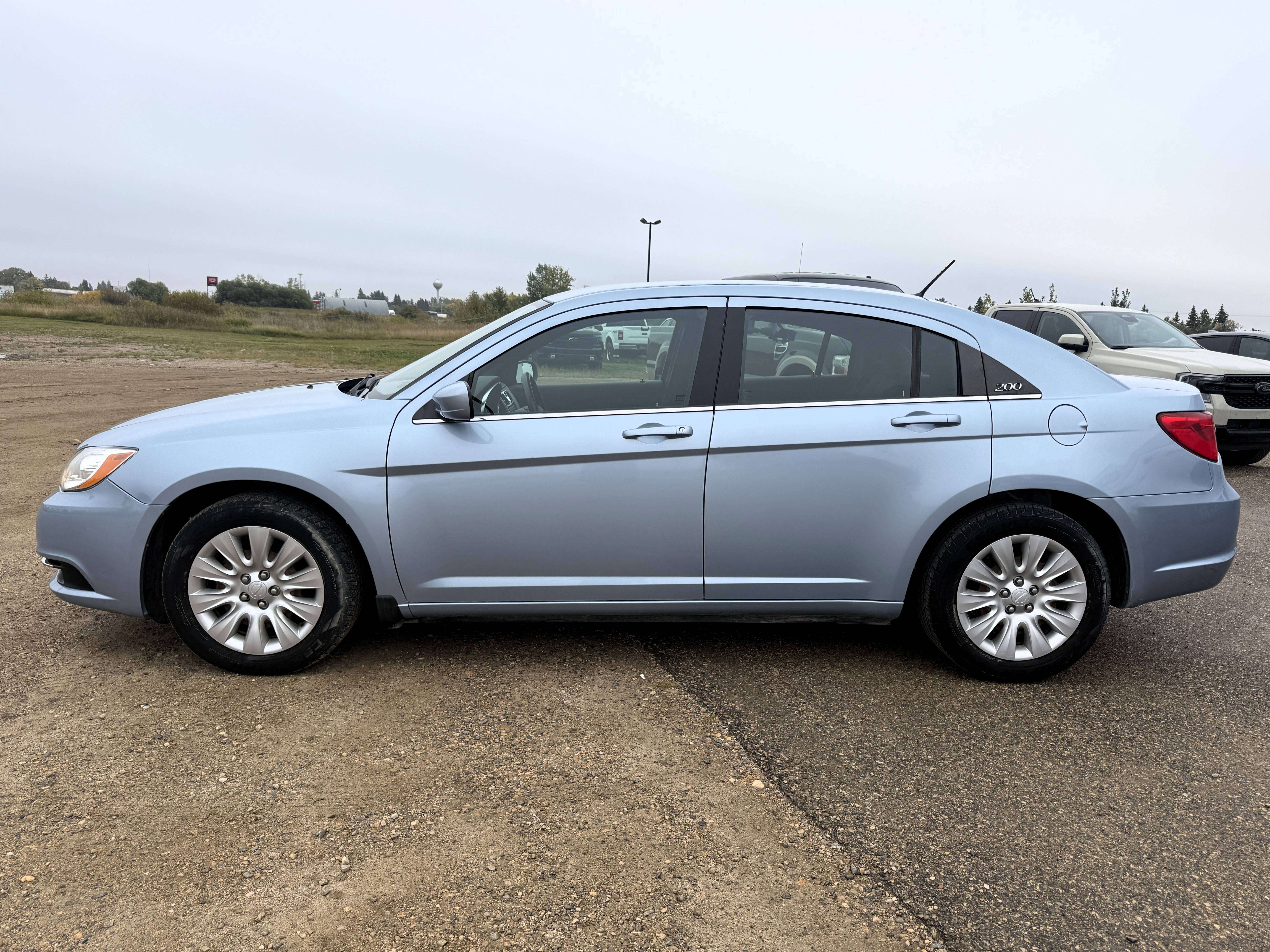 2013 Chrysler 200