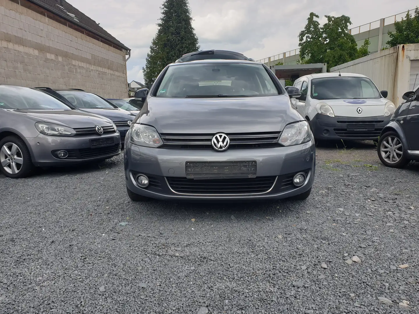 Volkswagen Golf Plus Style  /Automatik / Klima / Scheckheft Šedá - 2